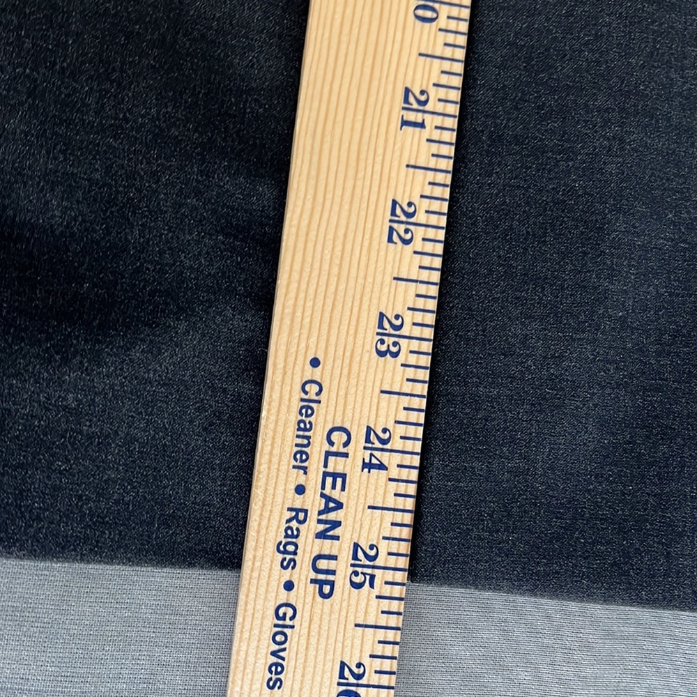 ZARA Poof Shoulder and Tapered Waist Blazer - Picture 9 of 11